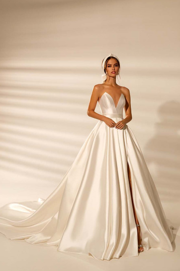 Купить свадебное платье «Аджа» Кристал Дизайн из коллекции Мьюз 2021 в интернет-магазине «Мэри Трюфель»