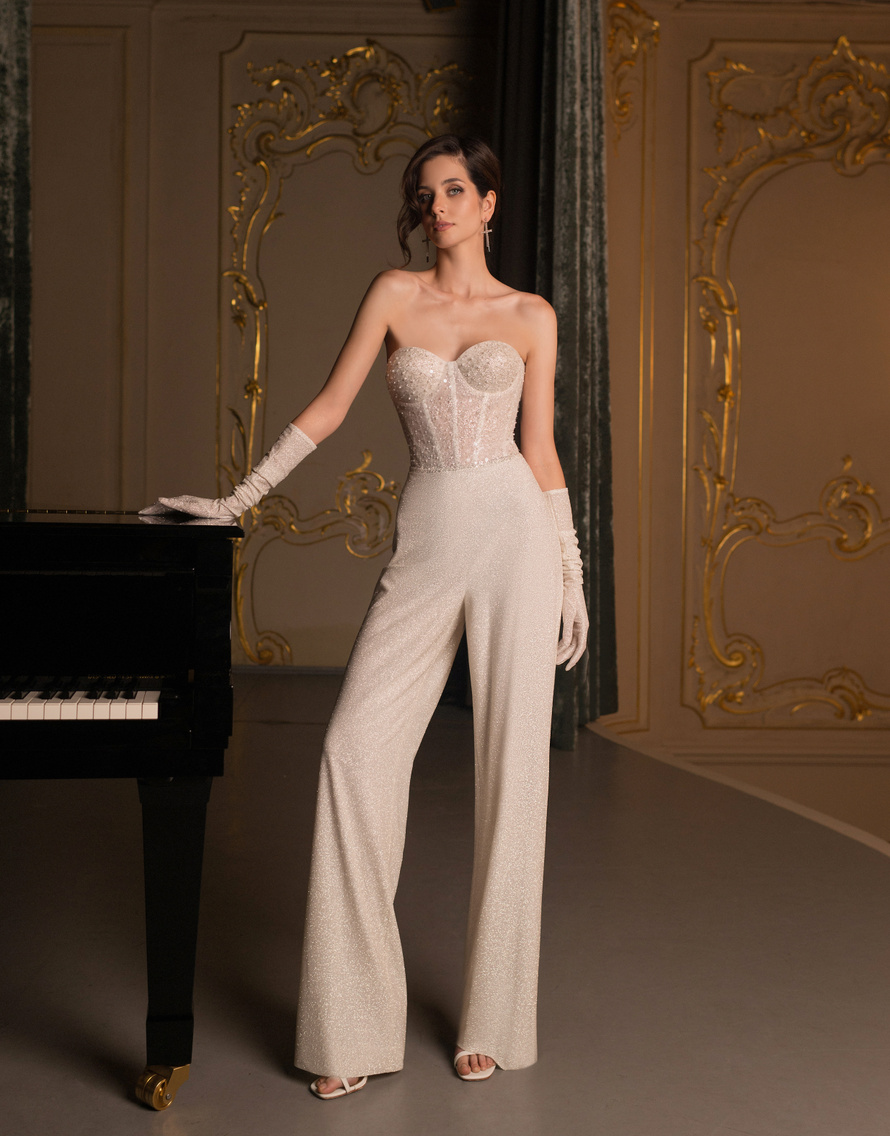 Купить свадебное платье «Кловер» Мэрри Марк из коллекции Мистерия 2023 года в салоне «Мэри Трюфель»