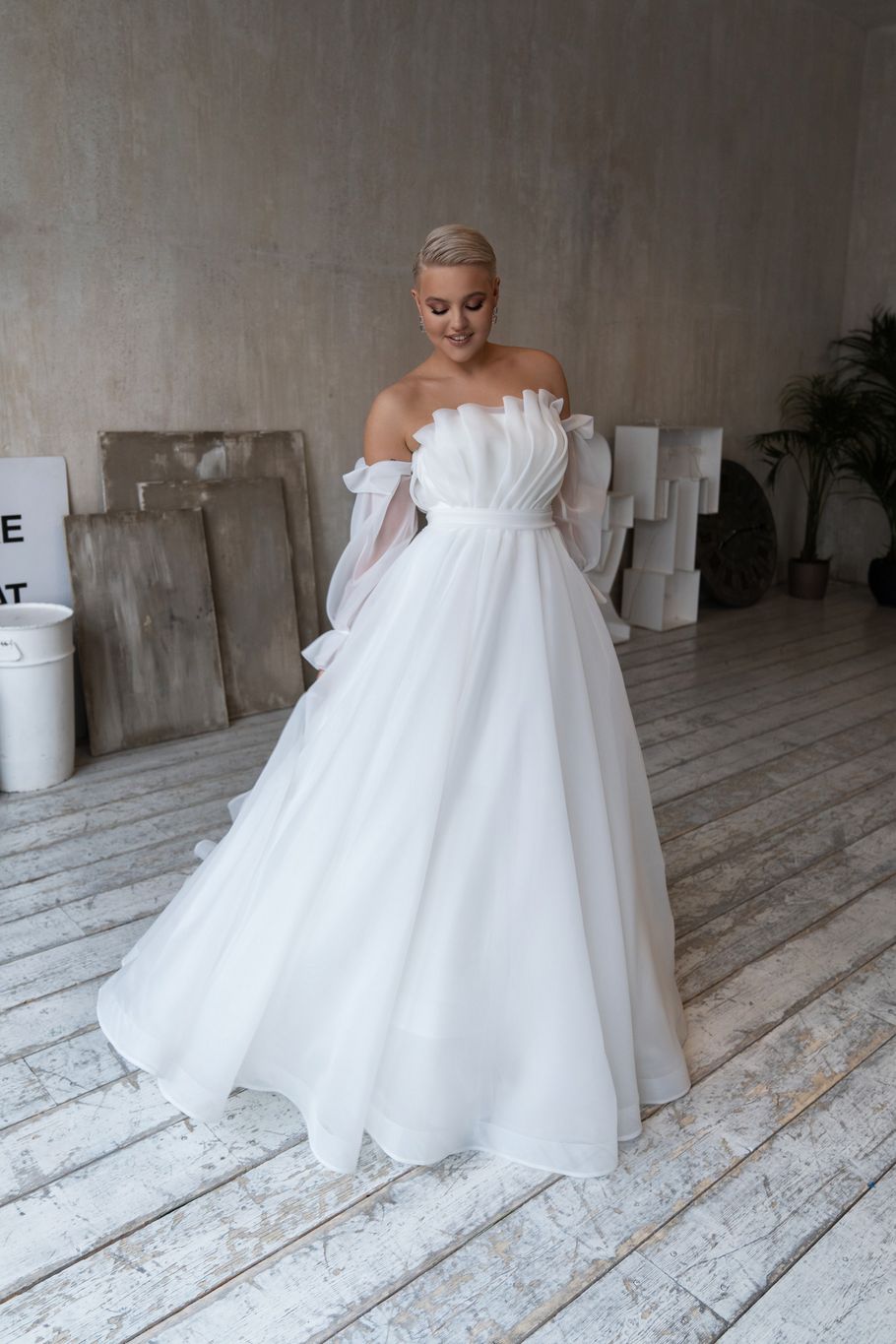 45 лучших свадебных платьев большого размера