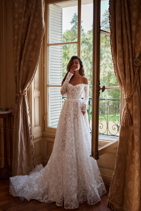 Lace wedding dresses