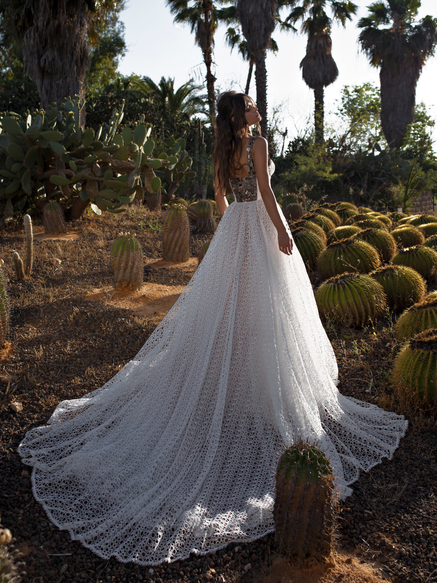 Купить свадебное платье «Авив» Рара Авис из коллекции Вайлд Соул 2019 года в Москве недорого