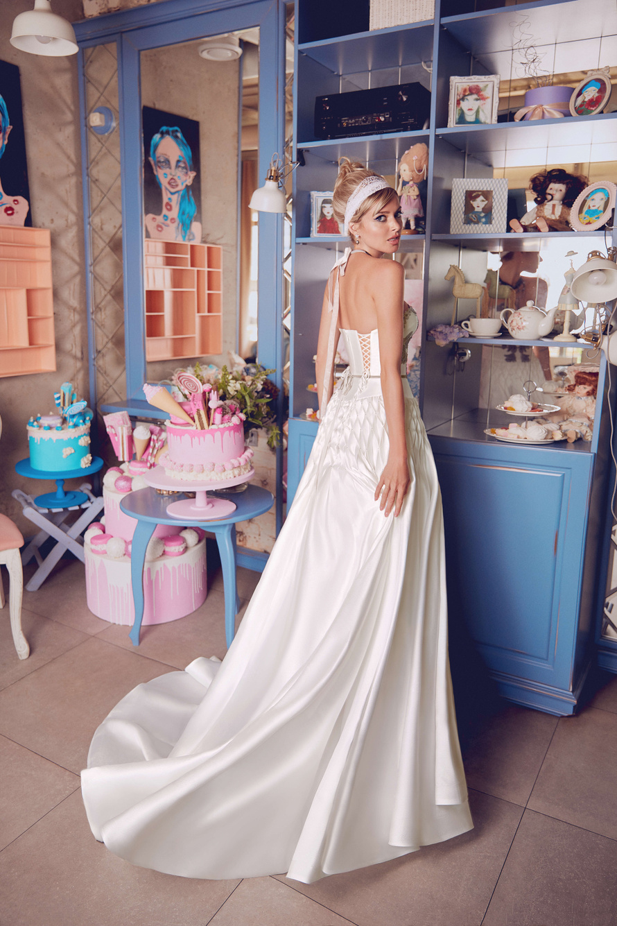 Купить свадебное платье «Мелантида» Бламмо Биамо из коллекции Свит Лайф 2021 года в Екатеринбурге