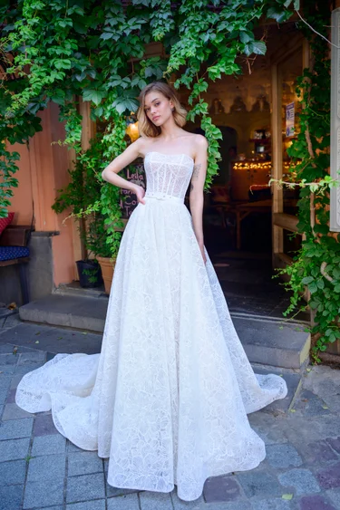 Купить свадебное платье «Сантиви» Кукла из коллекции Чувство 2022 года в салоне «Мэри Трюфель» Сантиви