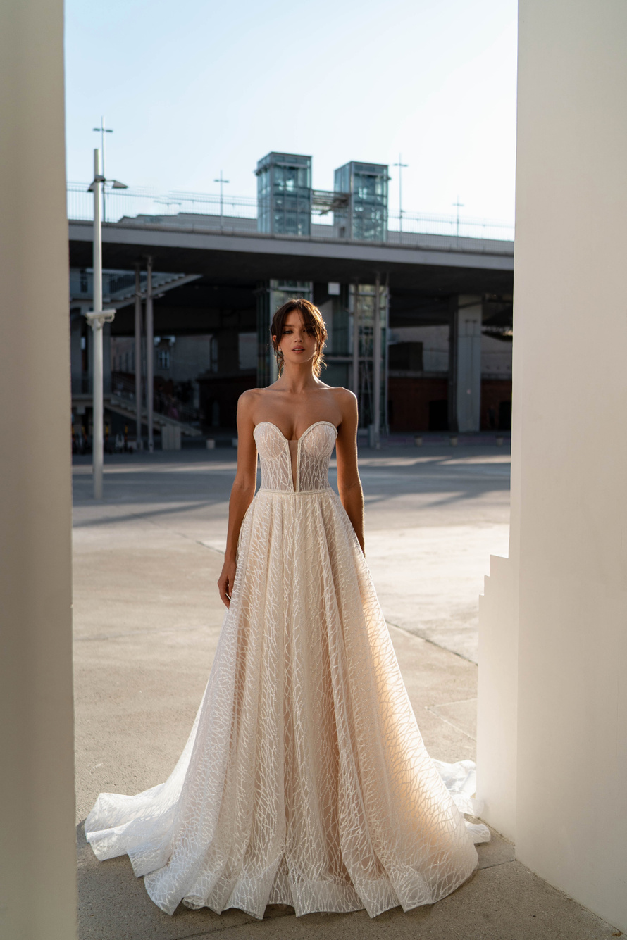 Купить свадебное платье «Ава» Сонеста из коллекции 2023 года в салоне «Мэри Трюфель»