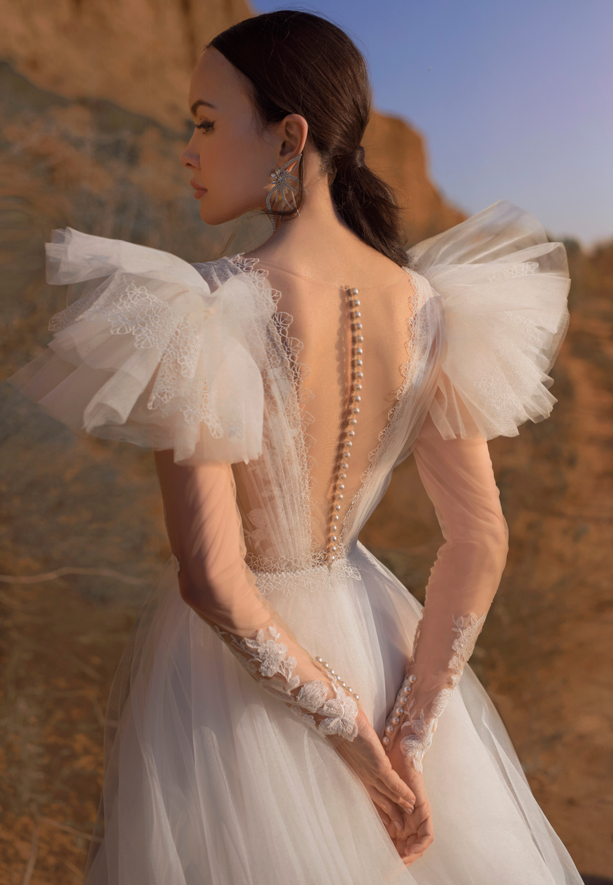 Купить свадебное платье «Арабелла» Кукла из коллекции Азия 2023 года в салоне «Мэри Трюфель»