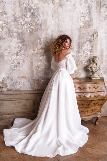Купить свадебное платье Арт. 21328 Бланни из коллекции 2023 года в салоне «Мэри Трюфель»