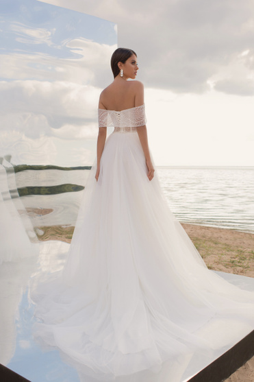 Свадебное платье «Лария» Strekkoza — купить в Краснодаре платье Лария из Nuvole Nella Sabbia Стреккоза 2020