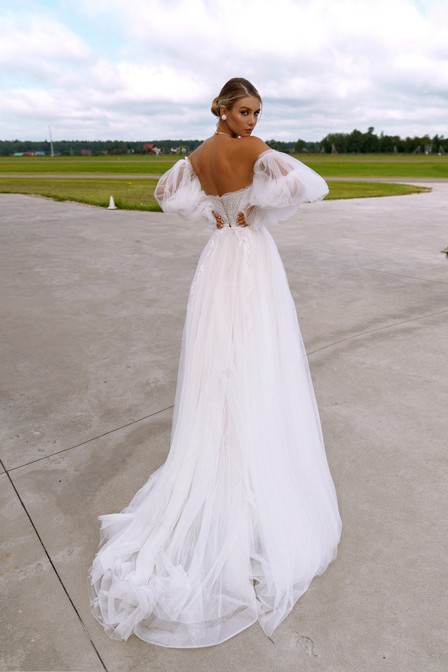 Купить свадебное платье «Мориа» Натальи Романовой из коллекции 2021 в салоне «Мэри Трюфель»