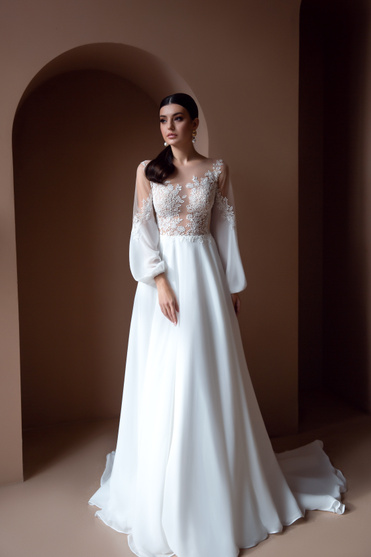 Купить свадебное платье Тэйл Армония из коллекции 2021 года в салоне «Мэри Трюфель»