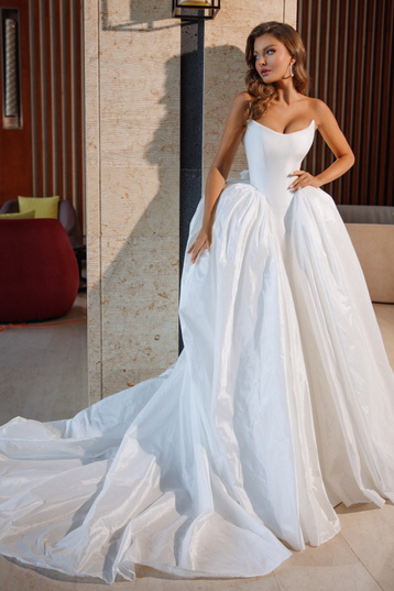 Купить свадебное платье «Вивара» Стрекоза из коллекции 2024 года в салоне «Мэри Трюфель»