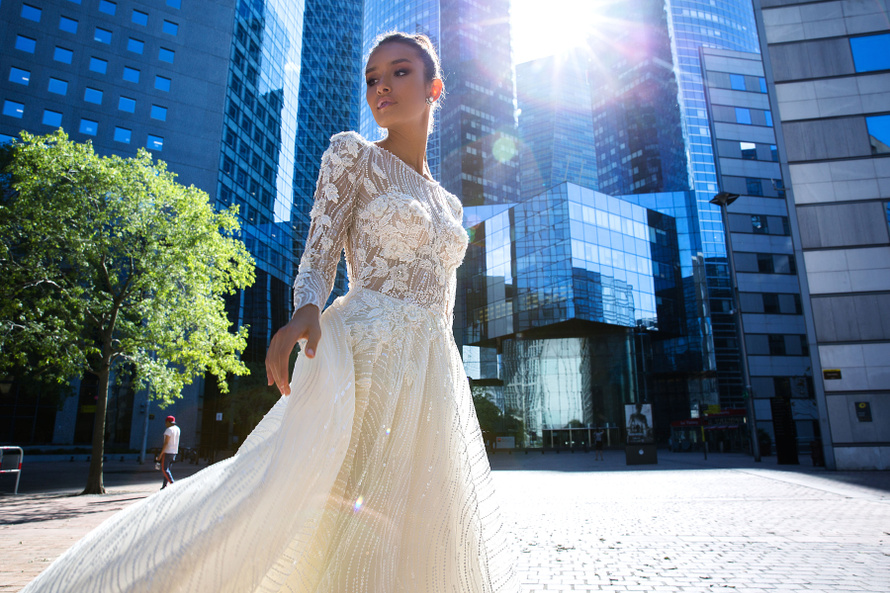 Купить свадебное платье «Вилма» Кристал Дизайн из коллекции Париж 2019 в салоне свадебных платьев