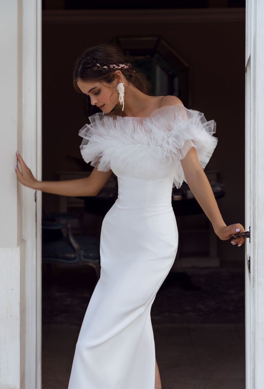 Самые красивые простые свадебные платья