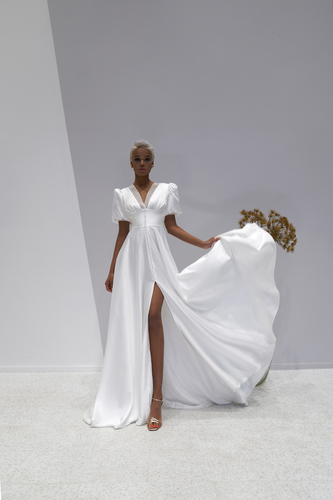 Свадебное платье «Орандж» Марта — купить в Екатеринбурге платье Орандж из коллекции 2021 года