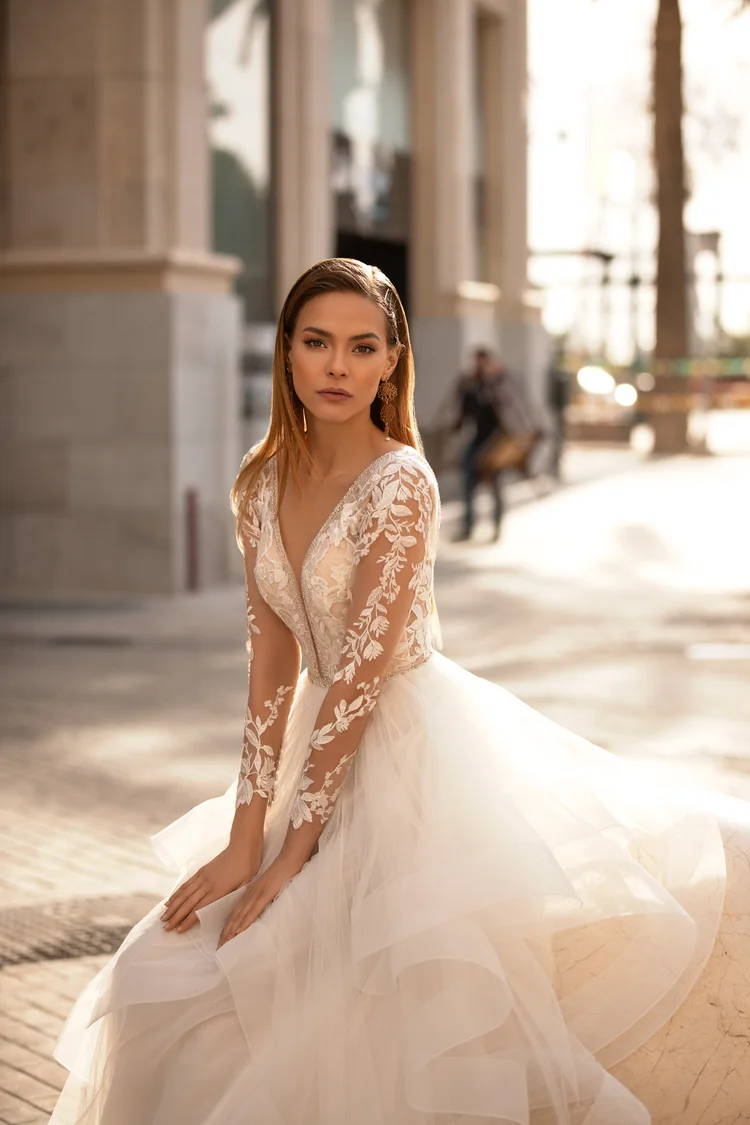 Купить свадебное платье Норы Навиано (Арт. 19389) из коллекции 2020 в Самаре Арт. 19389