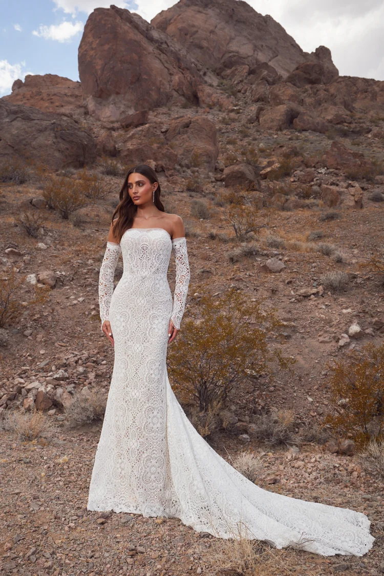 Buy wedding dress «LP2401» La Perle from the collection of 2024 in the boutique “Mary Trufel” LP2401