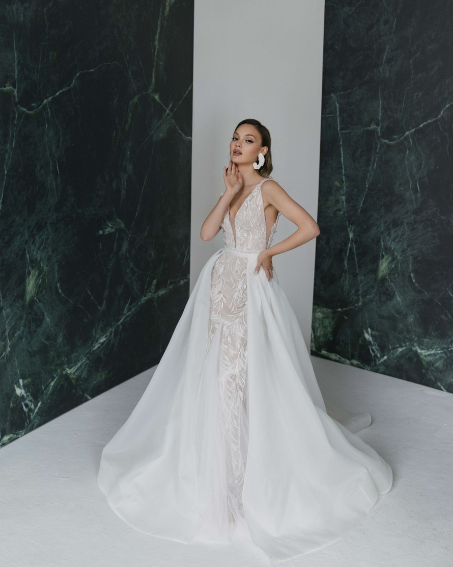 Купить свадебное платье «Стефани» Рара Авис из коллекции Гелекси 2022 года в салоне «Мэри Трюфель»