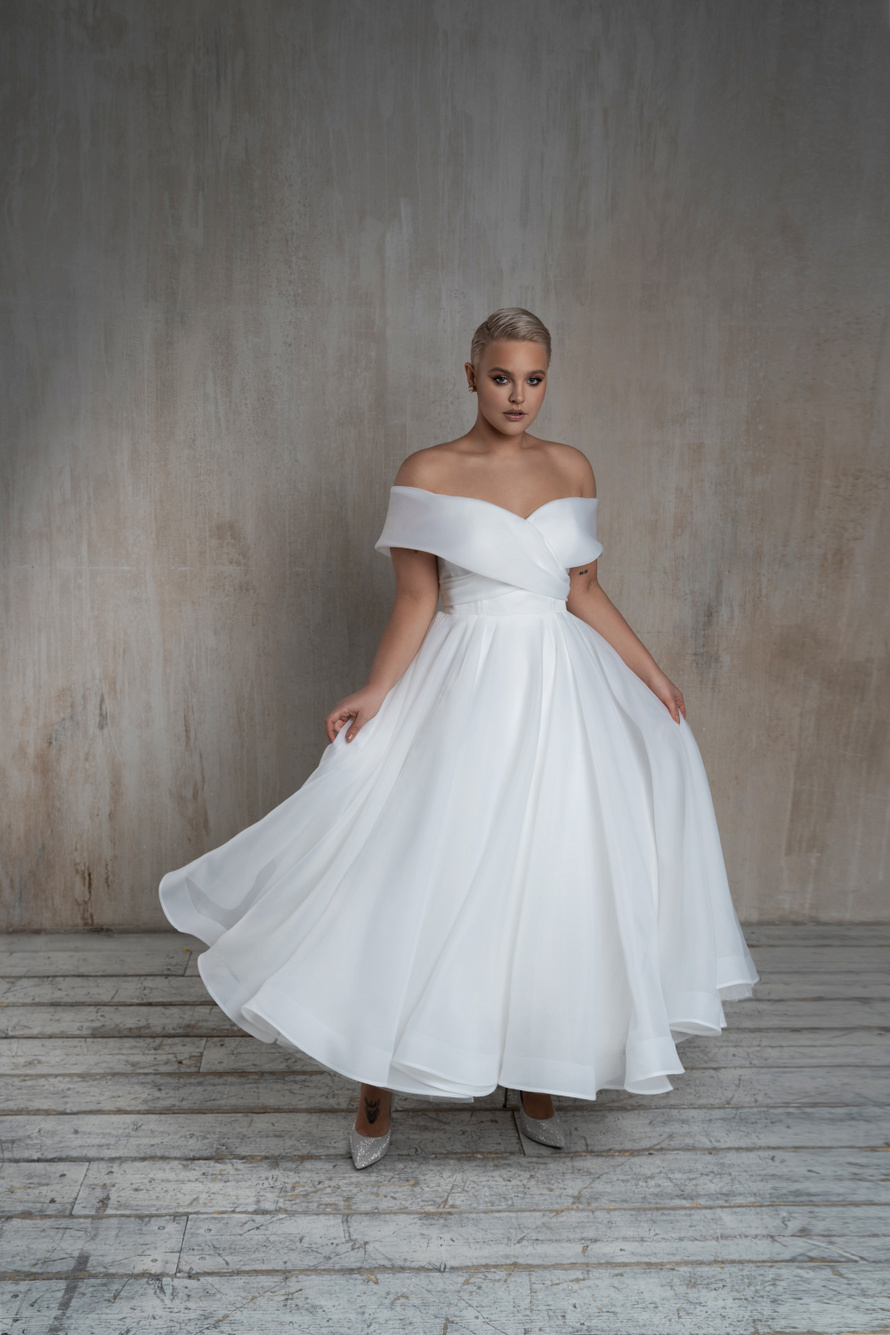 Свадебное платье «Олджи плюс сайз» Марта — купить в Краснодаре платье Олджи из коллекции 2021 года