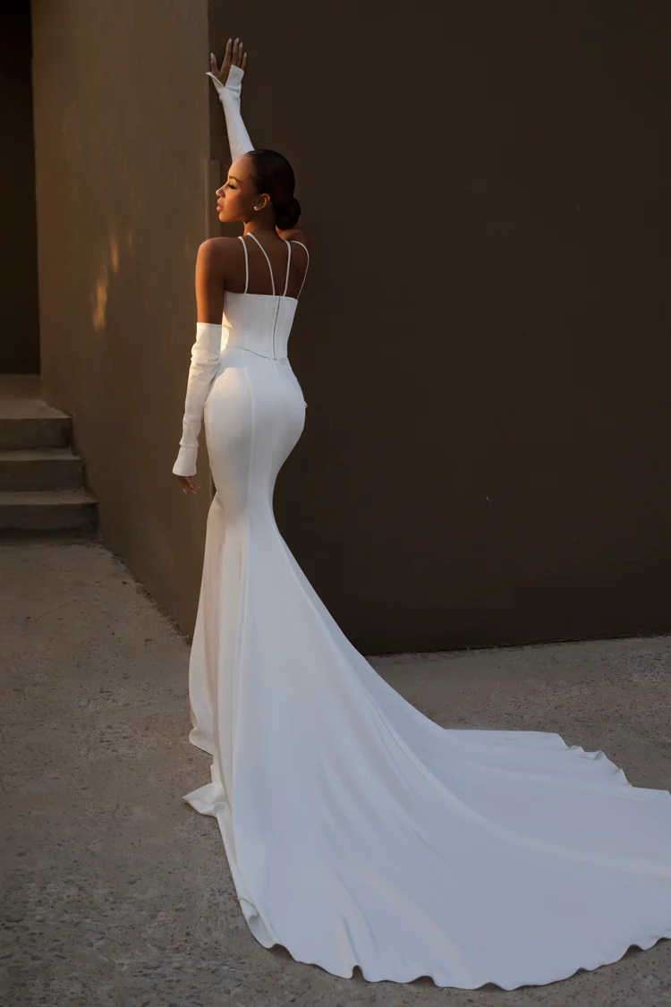 Купить свадебное платье Ингрид Наталья Романова из коллекции 2024 года в салоне «Мэри Трюфель» Ингрид