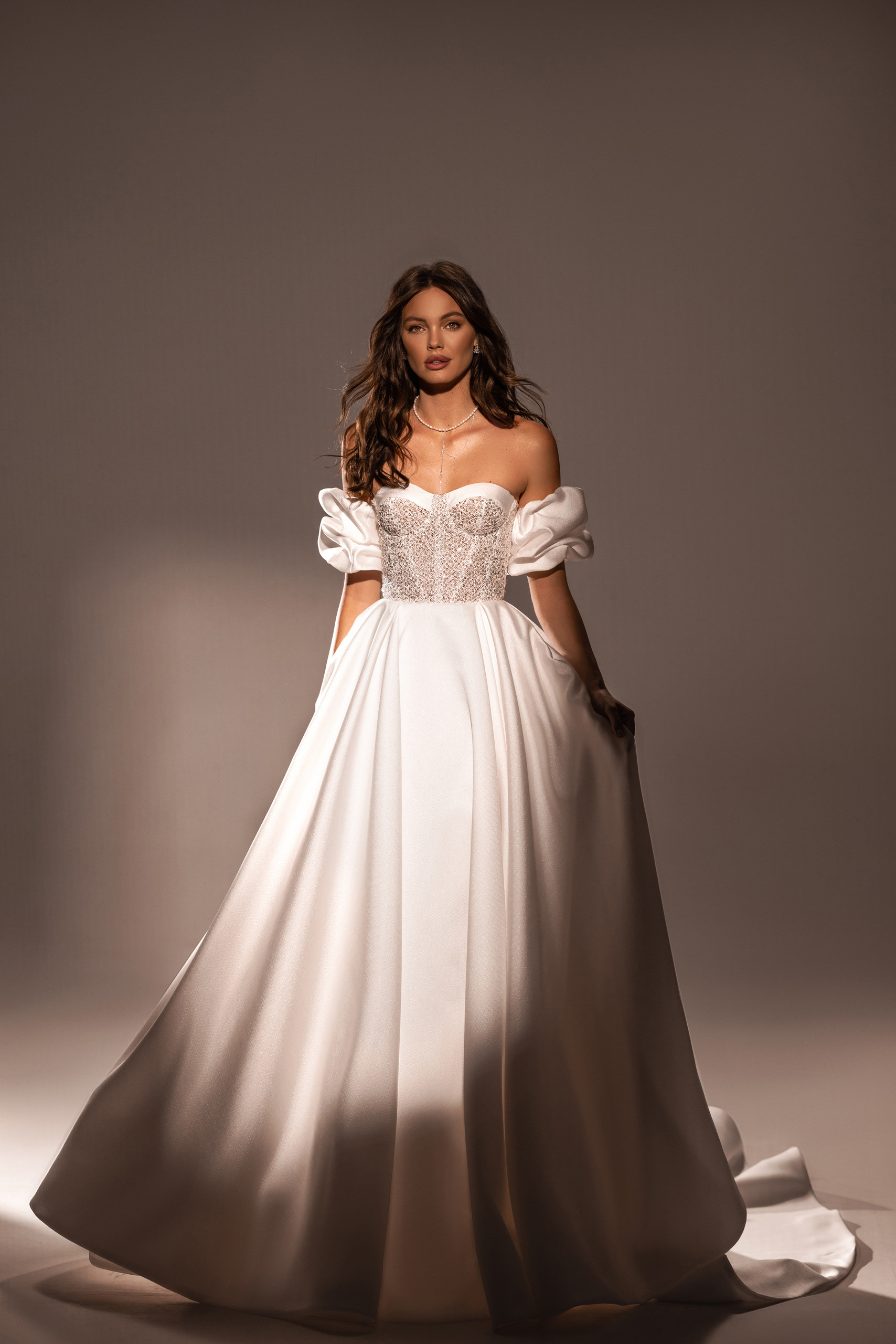Mermaid lace hot sale gown nelly