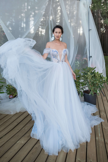 Купить свадебное платье «Оливер» Бламмо Биамо из коллекции Нимфа 2020 года в Москве