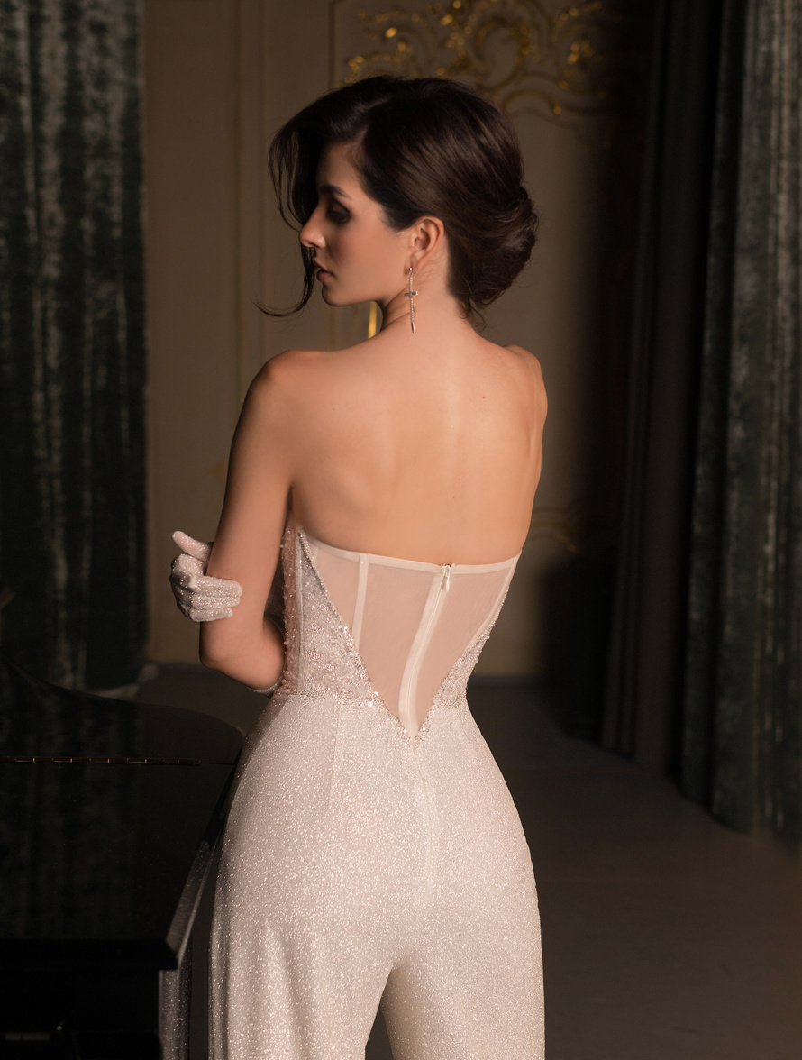 Купить свадебное платье «Кловер» Мэрри Марк из коллекции Мистерия 2023 года в салоне «Мэри Трюфель»