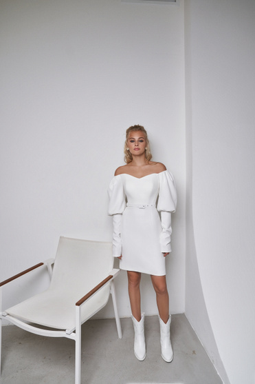 Свадебное платье «Оникс» Марта — купить в Санкт-Петербурге платье Оникс из коллекции 2021 года
