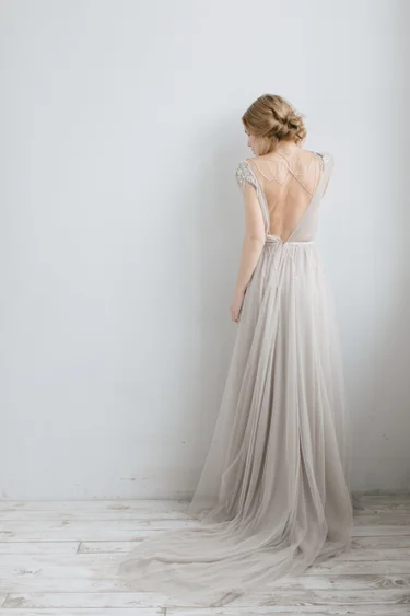 Купить свадебное платье «Иванел» Рара Авис из коллекции Веддинг Блум 2016 года в интернет-магазине «Мэри Трюфель» Иванел