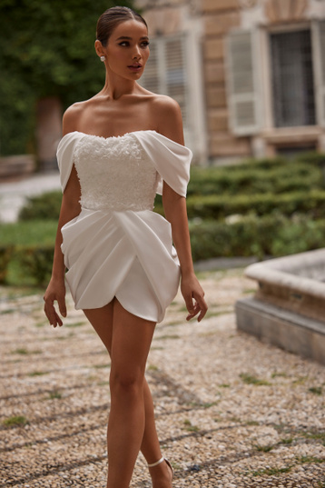 Buy wedding dress «Sasha» Katy Corso from the collection Bridal Couture of 2023 in the boutique “Mary Trufel”