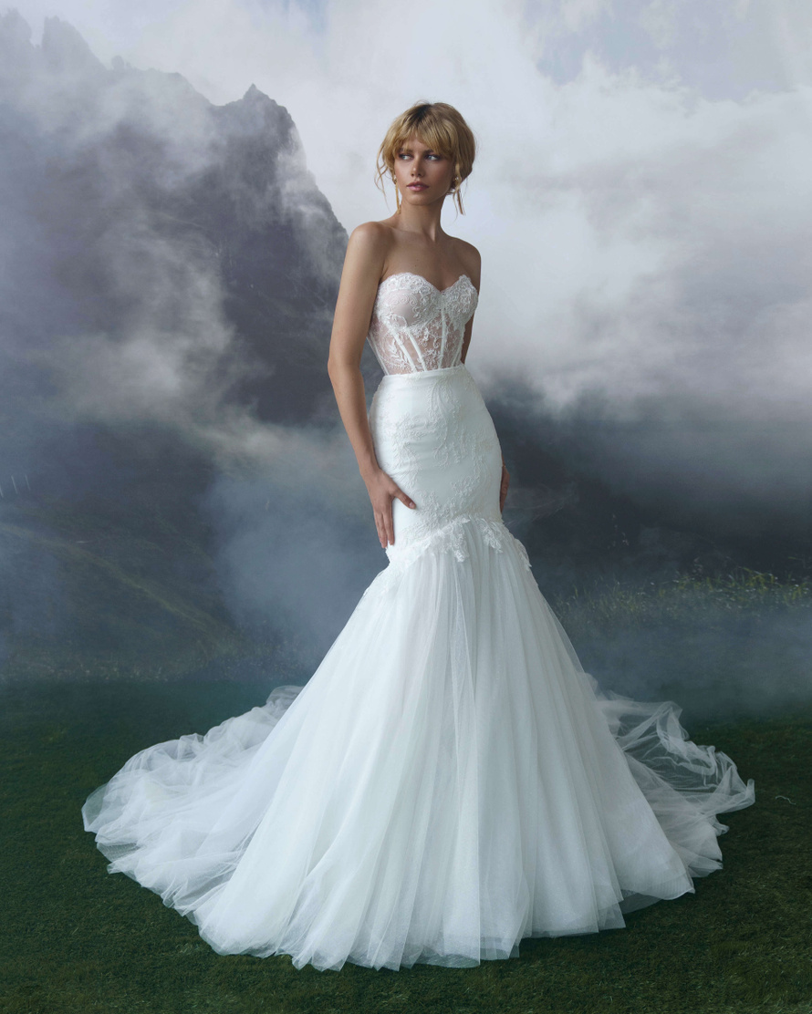 Купить свадебное платье «Джансая» Бламмо Биамо из коллекции Сказка 2022 года в салоне «Мэри Трюфель»