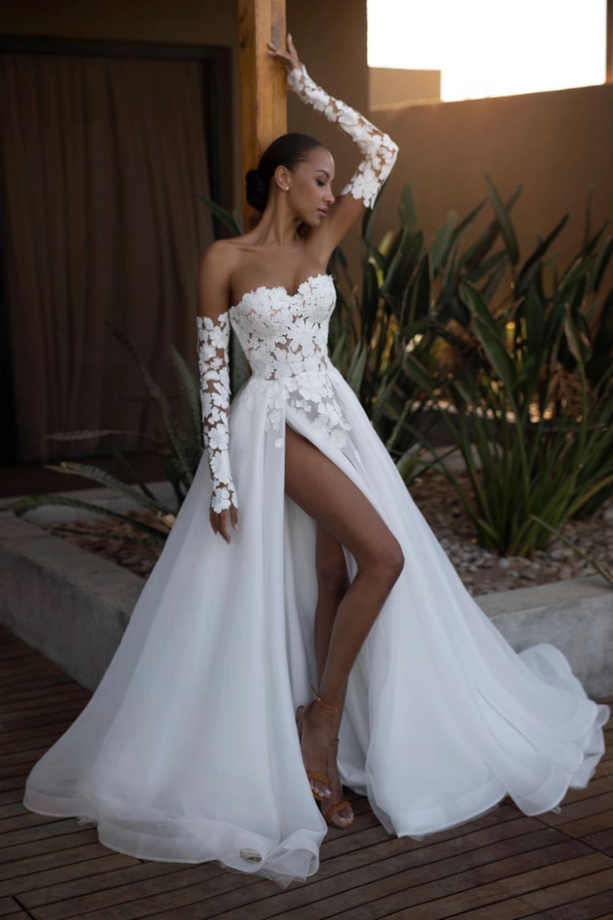 Лучшие свадебные платья до 100 тысяч рублей