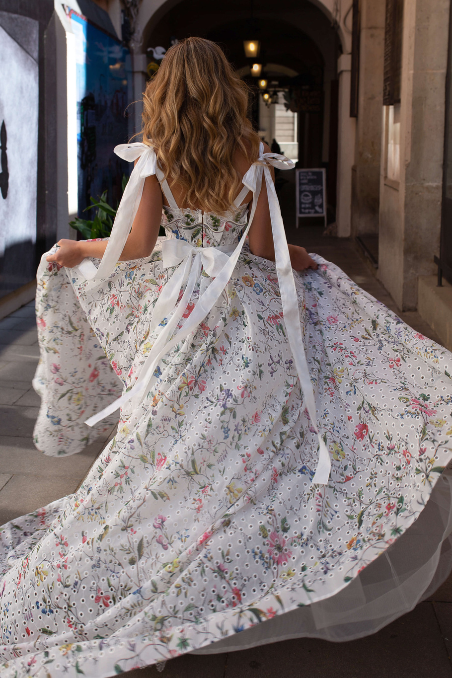 Купить свадебное платье «Ночиата» Рара Авис из коллекции Дольче Вита 2023 года в салоне «Мэри Трюфель»