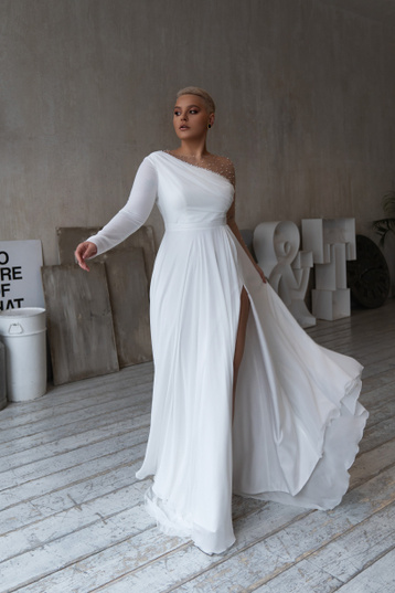 Buy a wedding dress «Florance» by Natalia Romanova from the Wings 2021 collection boutique “Mary Trufel”