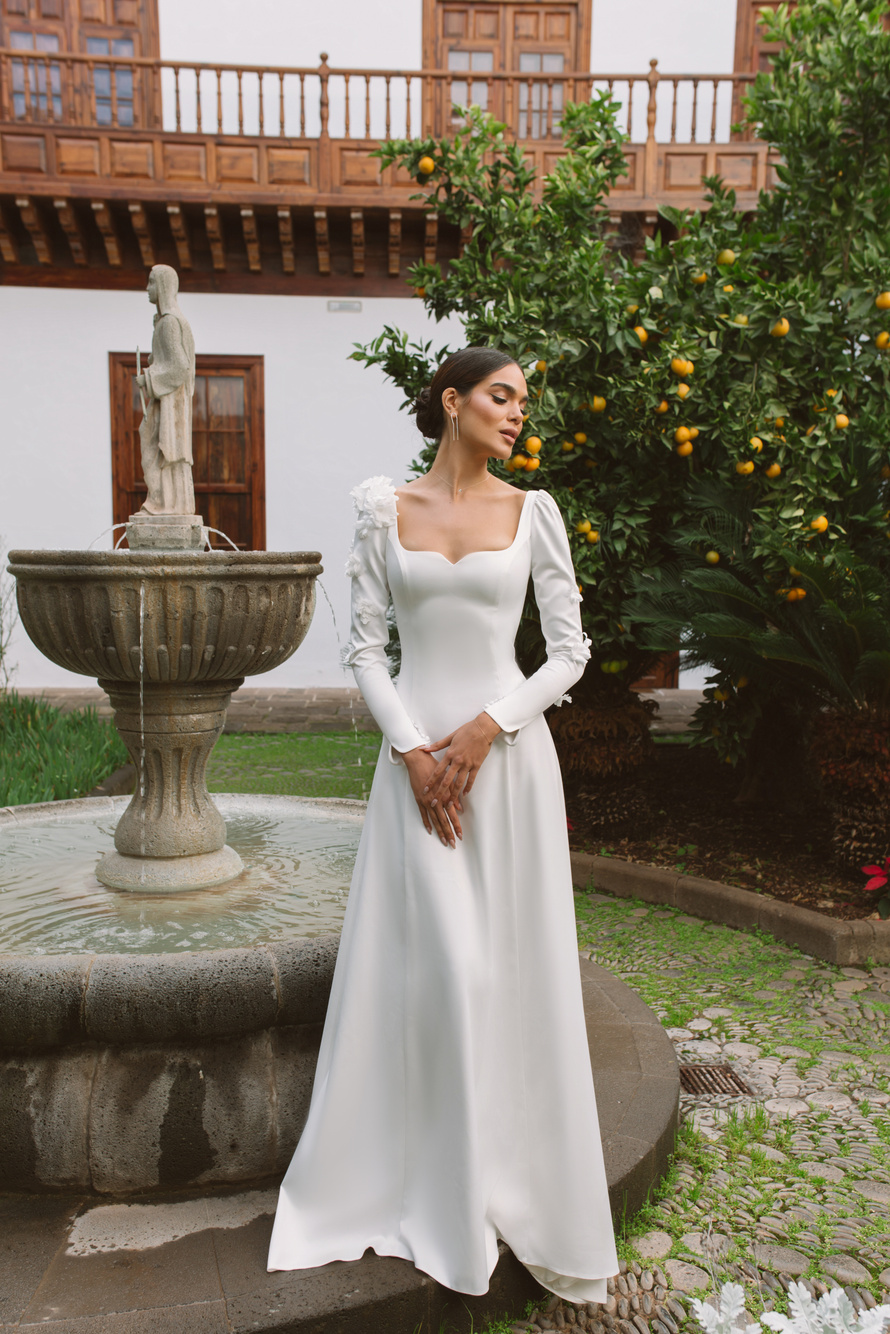 Купить свадебное платье «Ванда» Бламмо Биамо из коллекции Вайт Гарден 2024 года в салоне «Мэри Трюфель»