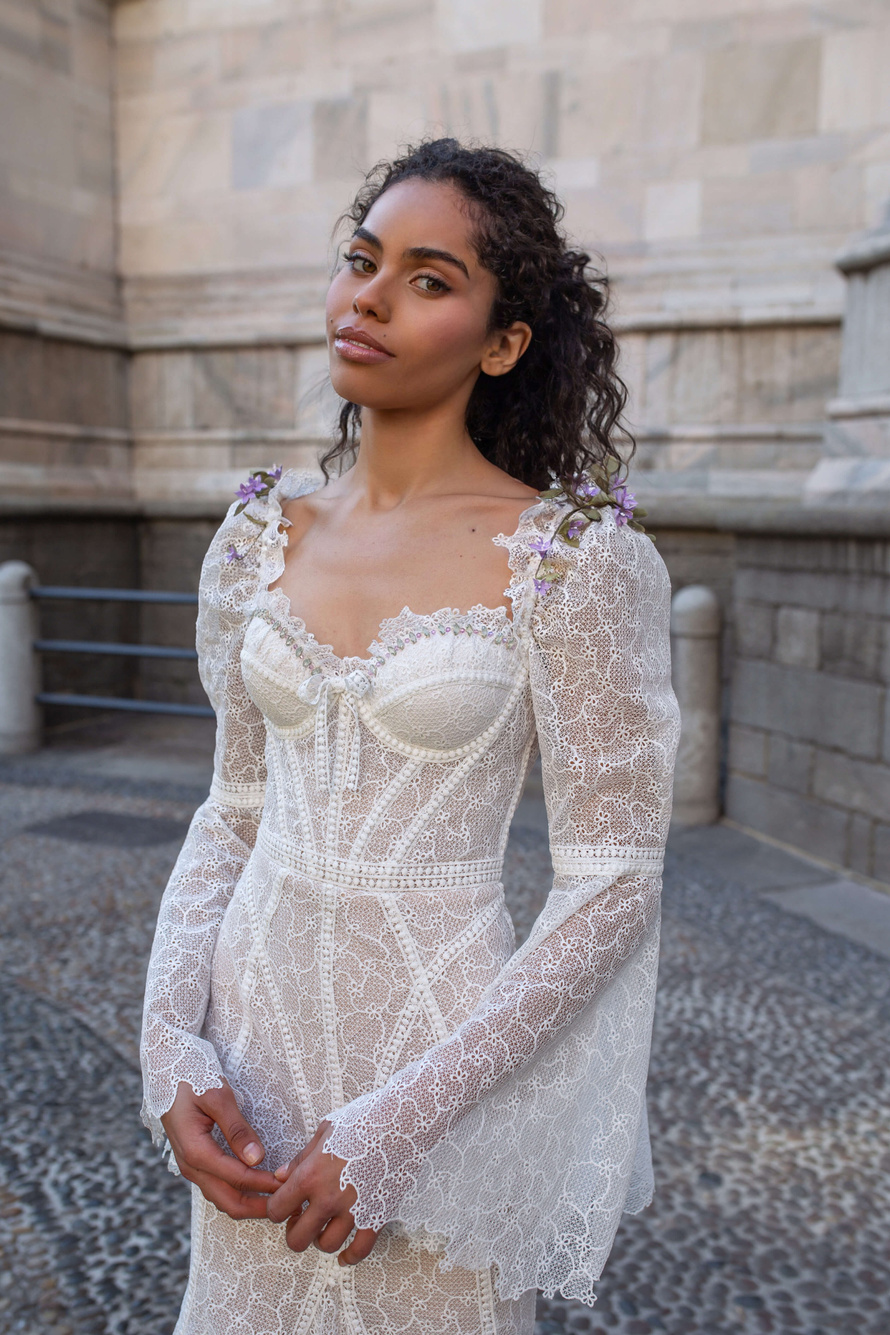 Купить свадебное платье «Амаретти» Рара Авис из коллекции Дольче Вита 2023 года в салоне «Мэри Трюфель»
