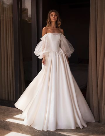 Buy Godiva Natalia Romanova's wedding dress from the 2024 collection at the Mary Trufel boutique