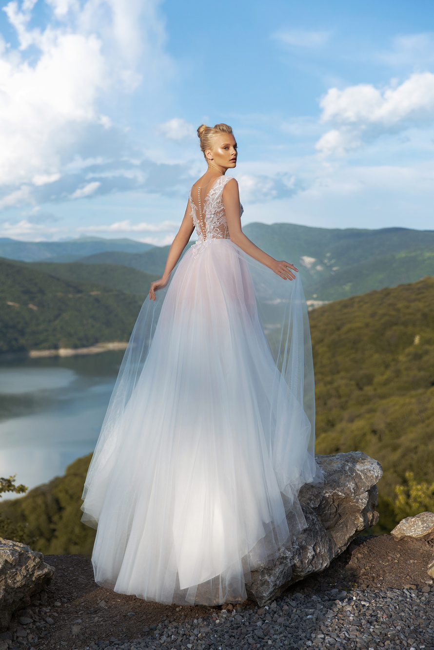 Свадебное платье «Сакура» Куклы — купить в Краснодаре платье Сакура из коллекции «Прекрасный день» 2020