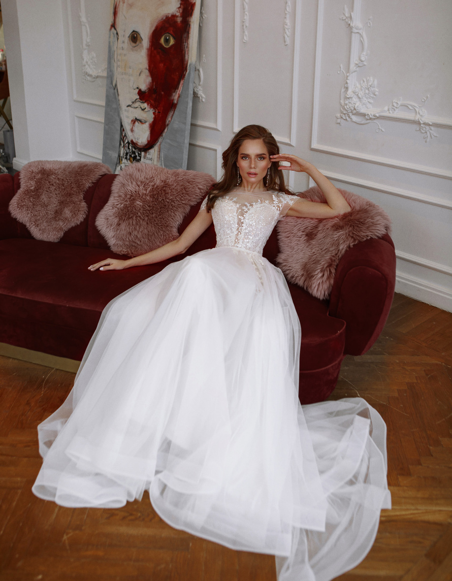 Купить свадебное платье «Элоди» Натальи Романовой из коллекции 2021 в салоне «Мэри Трюфель»