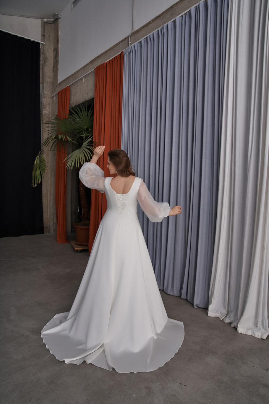 Купить свадебное платье «Энрики» Кукла из коллекции Префолл 2023 года в салоне «Мэри Трюфель»