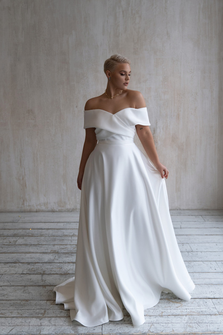 Свадебное платье «Олимпия плюс сайз» Марта — купить в Москве платье Олимпия из коллекции 2021 года