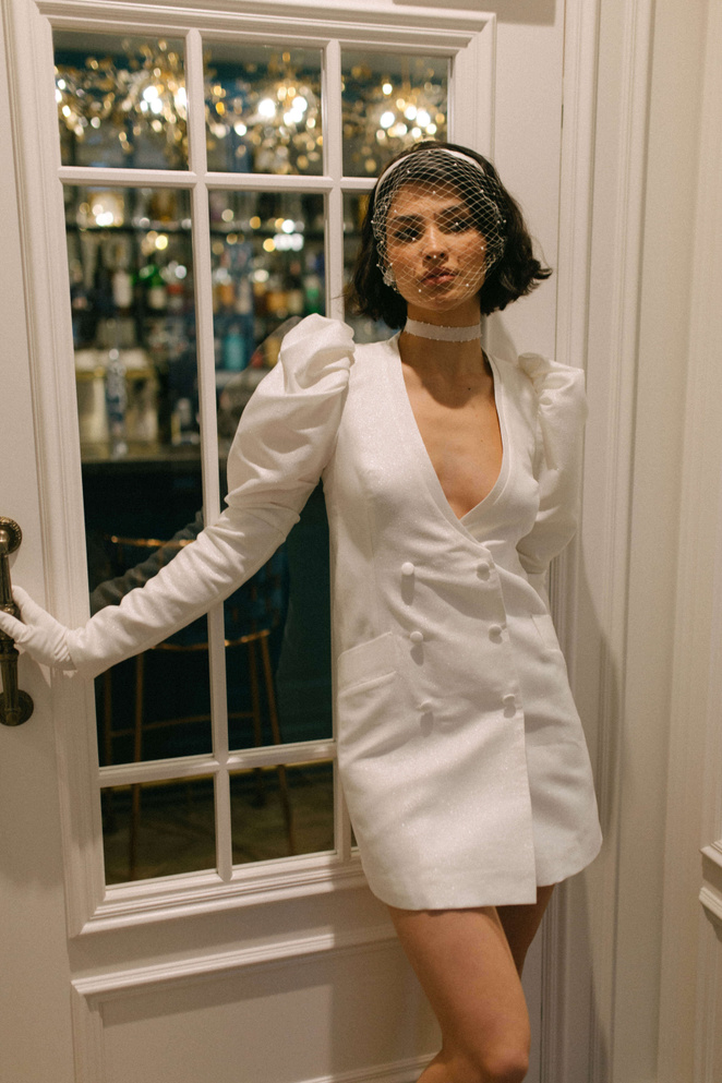 Купить свадебное платье «Нева» Рара Авис из коллекции Трилогия Любви 2022 года в салоне «Мэри Трюфель»
