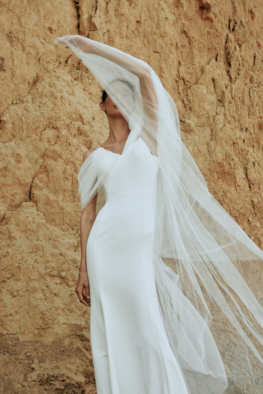 Свадебное платье «18054» Лиретта  — купить в Краснодаре платье 18054 из коллекции 2020