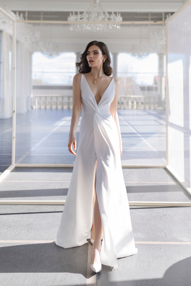 Свадебное платье «Рима»  AVE— купить в Краснодаре платье Рима в Мэри Трюфель из коллекции 2021