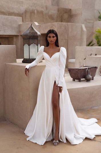 Buy Irelia Natalia Romanova's wedding dress from the Dune 2025 collection at the Mary Trufel boutique