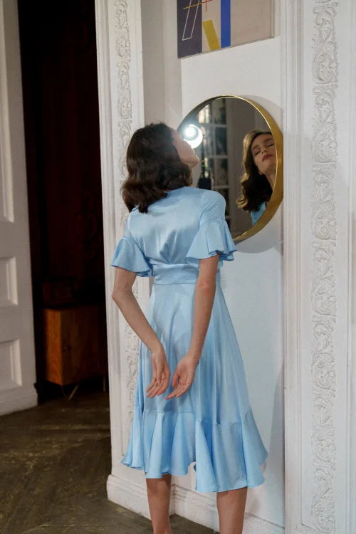 Купить белье для утра невесты «Мазерати пеньюар» Рара Авис из коллекции Экзотик 2022 года в салоне «Мэри Трюфель» Мазерати пеньюар