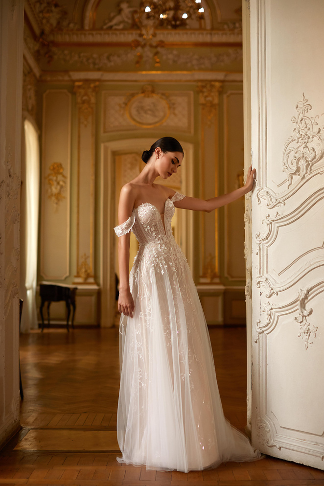 Купить свадебное платье «Инспирейшн» Дарья Карлози из коллекции 2021 года в салоне «Мэри Трюфель»