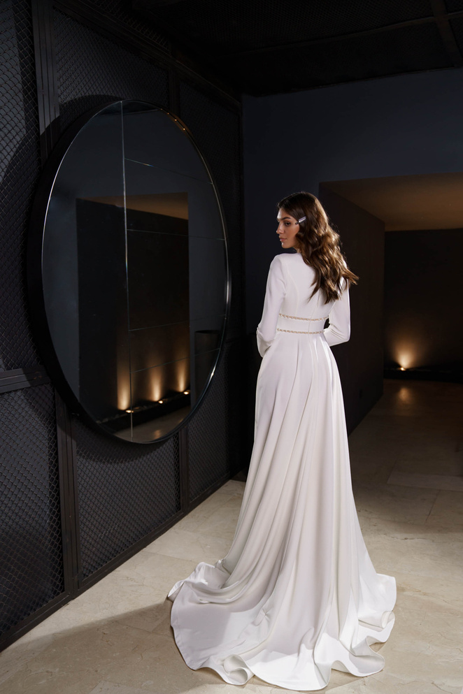 Купить свадебное платье «Мариса» Сониа Солей Эир из коллекции 2023 года в салоне «Мэри Трюфель»