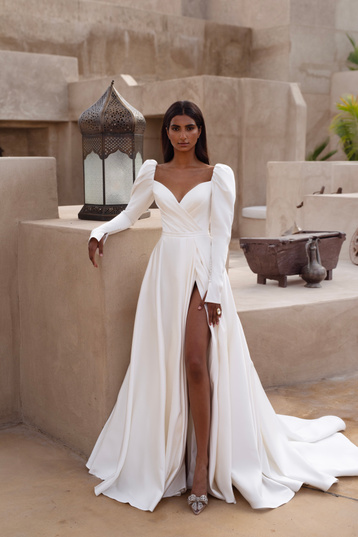 Buy Irelia Natalia Romanova's wedding dress from the Dune 2025 collection at the Mary Trufel boutique
