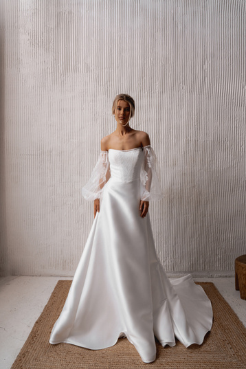Buy Minle Natalia Romanova's wedding dress from the Dune 2025 collection at the Mary Trufel boutique