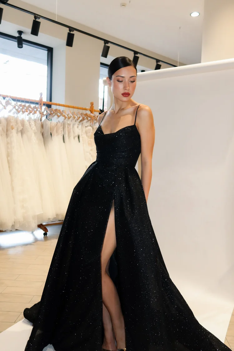 Купить вечернее платье из вечерней коллекции 2025 в салоне «Мэри Трюфель» Арт. 24-02