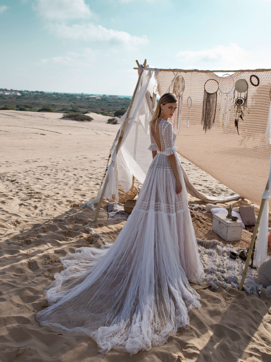Купить свадебное платье «Марит» Рара Авис из коллекции Вайлд Соул 2019 года в интернет-магазине «Мэри Трюфель»